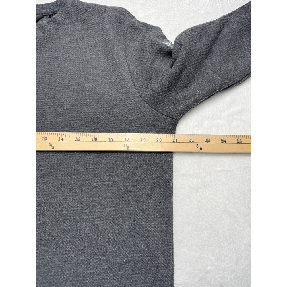 TravisMathew Cloud Waffle Thermal Golf Shirt 1MW447 - Picture 7 of 8
